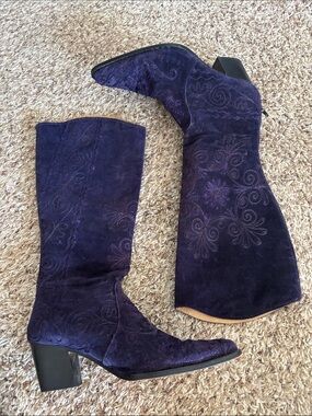 Artemis Design Co. Purple Suede Embroidered Mid-Calf Boots